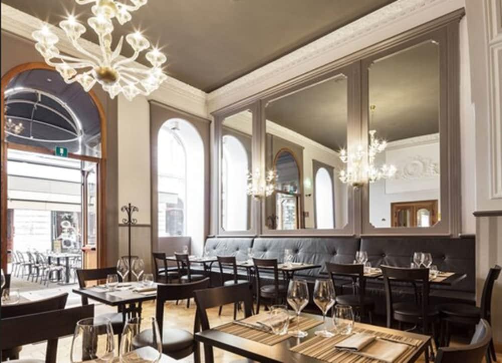 Hotel Continentale Trieste Bagian luar foto